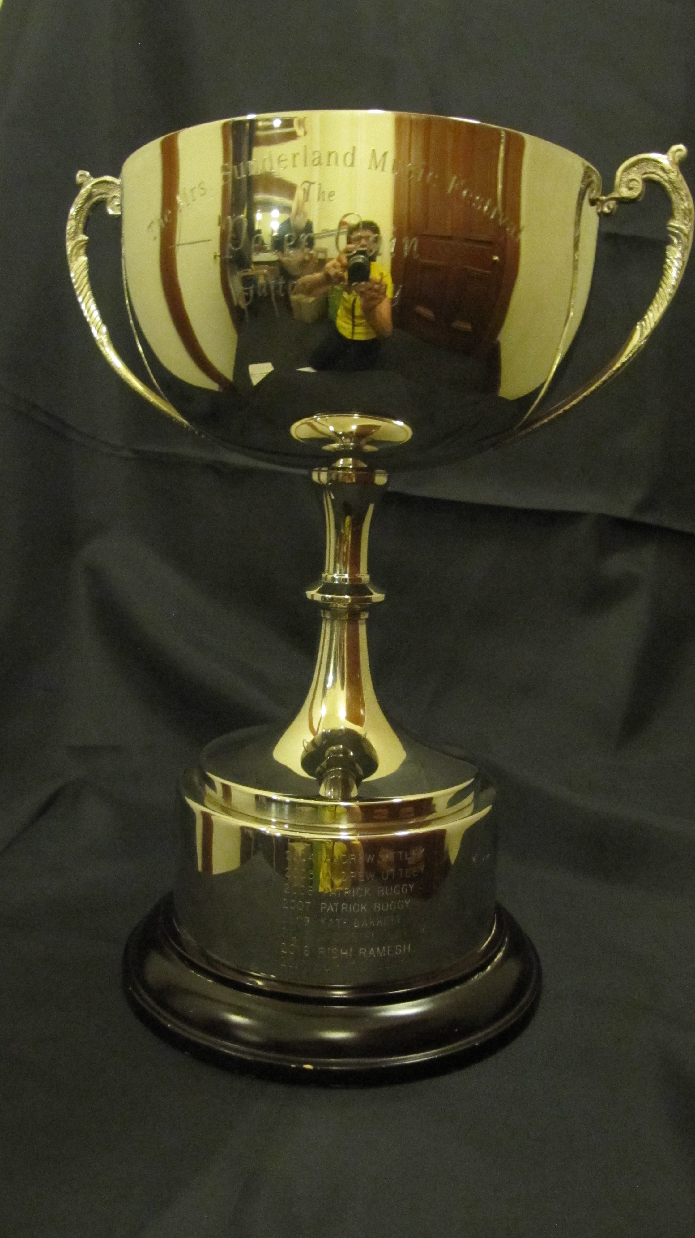 Peter Cain Guitar Trophy